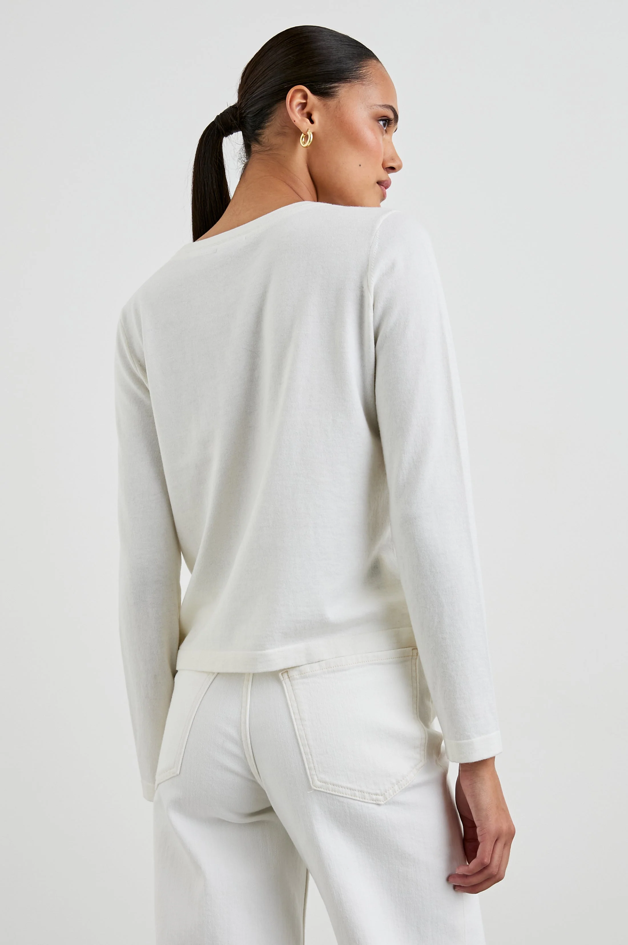 COTTON CASHMERE LONG SLEEVE T-SHIRT - WHITE - Image 10