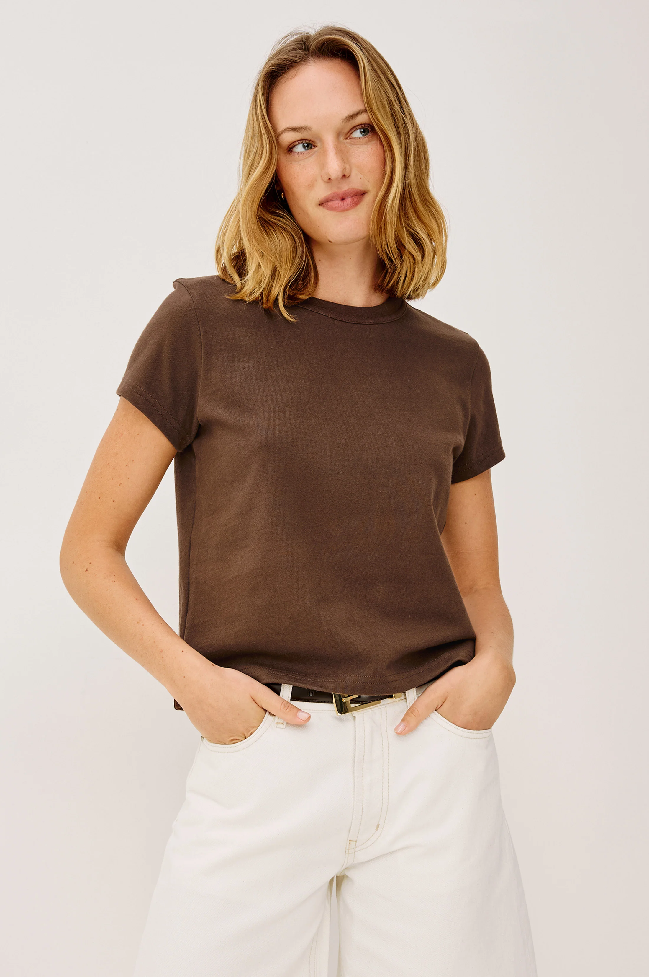 GIRLFRIEND T-SHIRT - ESPRESSO - Image 4