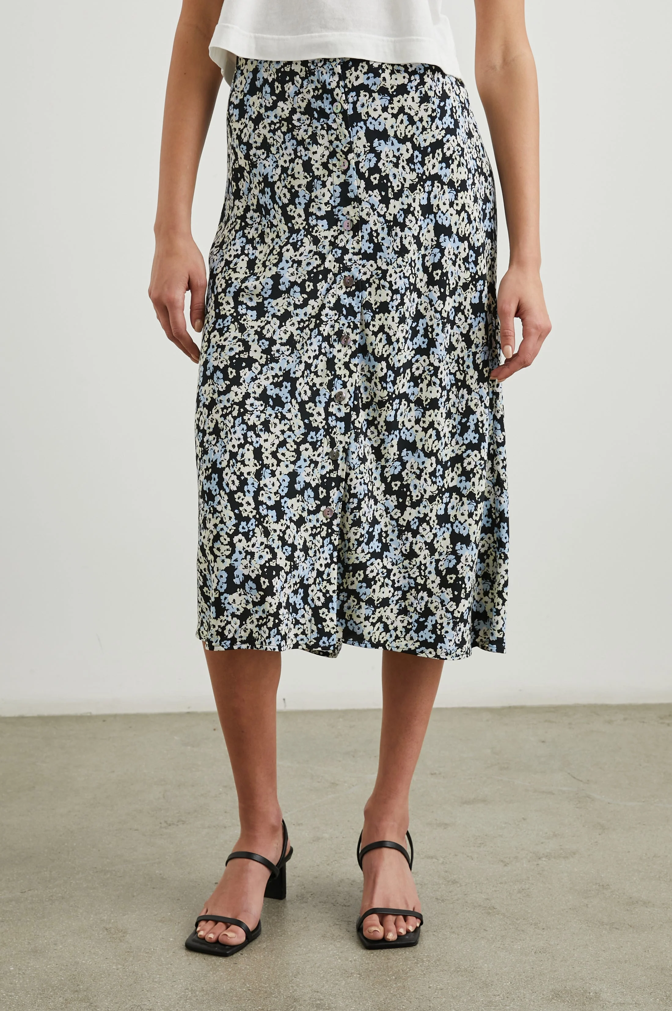 ROSETTA SKIRT - MIDNIGHT MEADOW FLORAL - Image 2