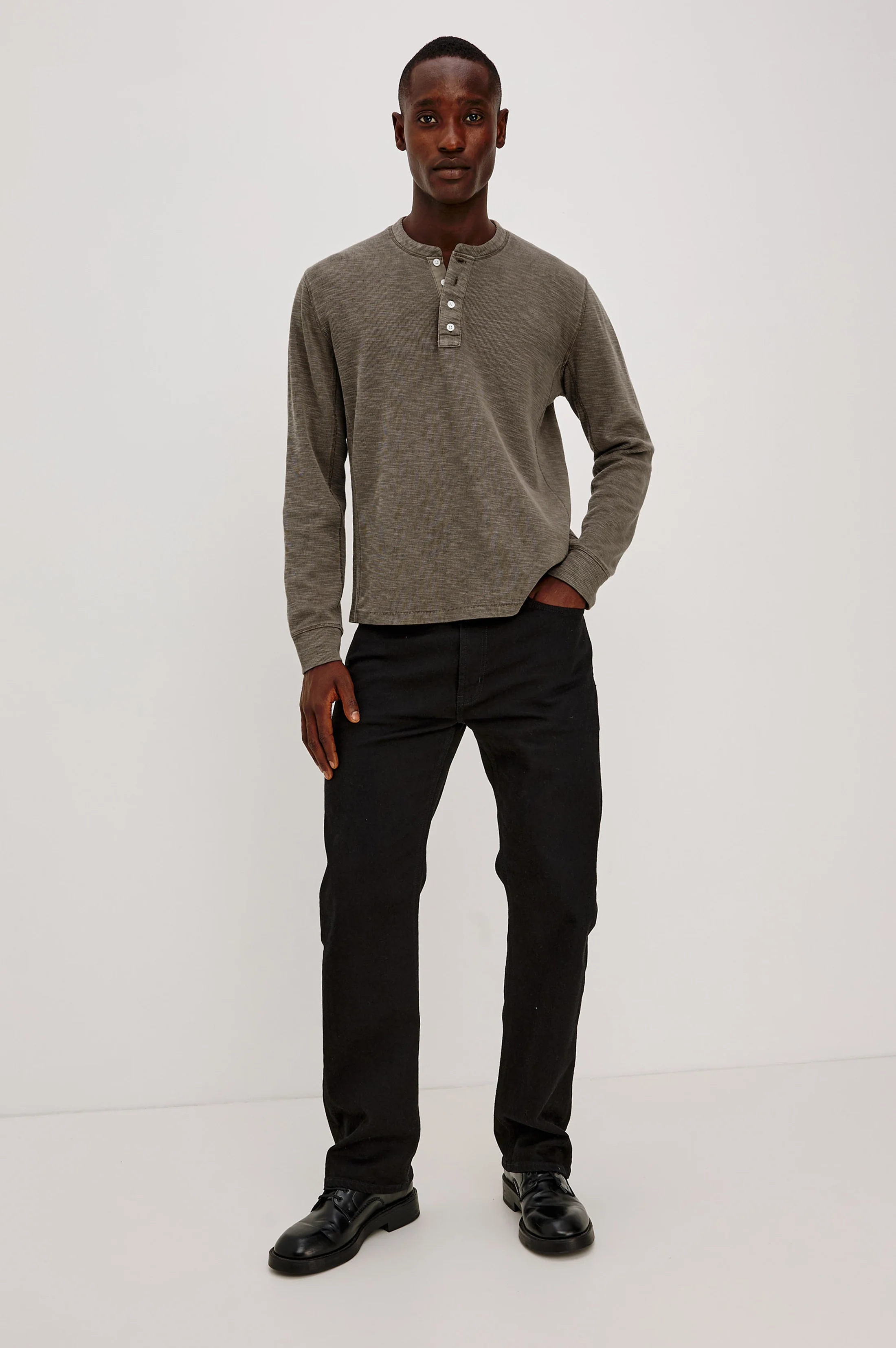 SOTO HENLEY - CROSSROAD - Image 3